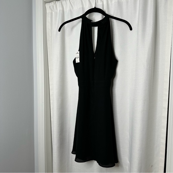 NWT Express Black Shift Keyhole Dress - Picture 6 of 6
